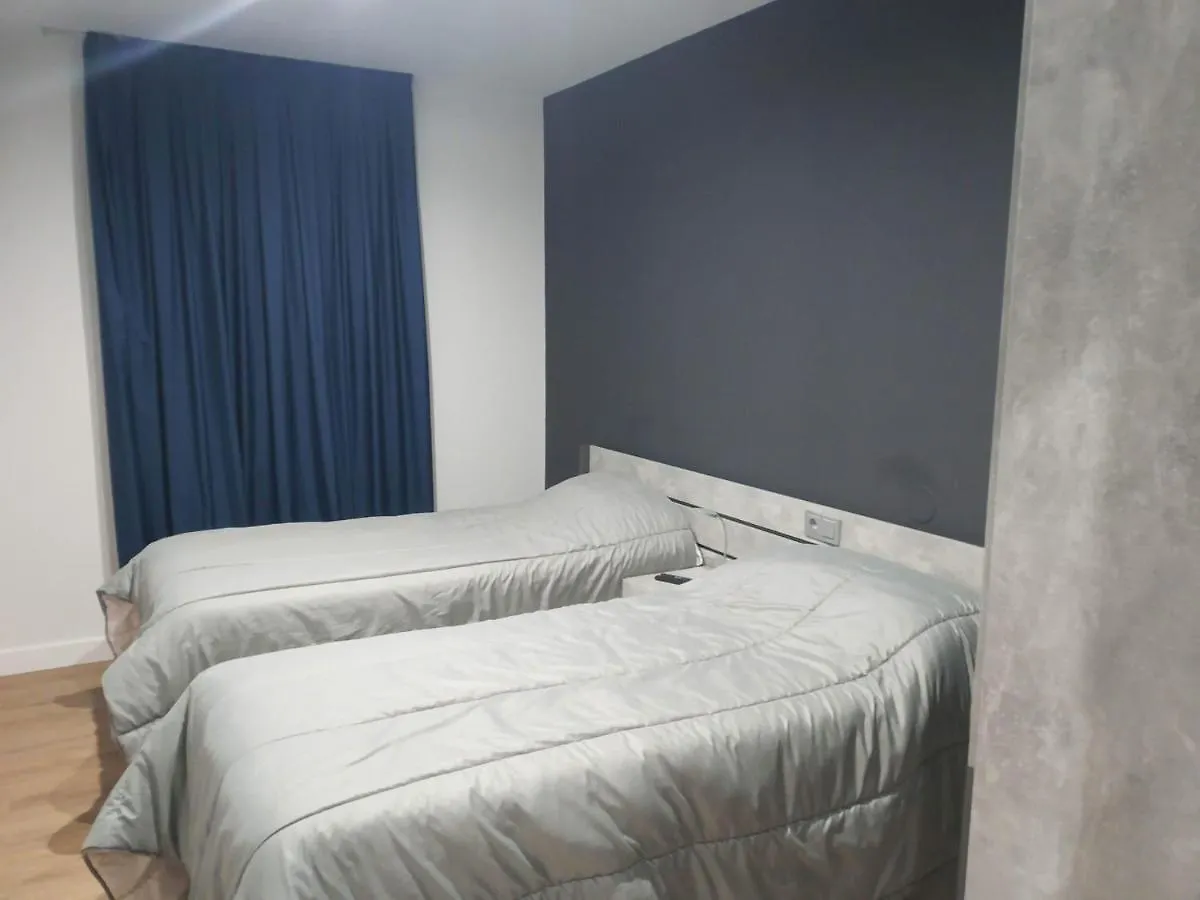 Apartamentos Santander Maliano Suites 3000 0*,  Spanien